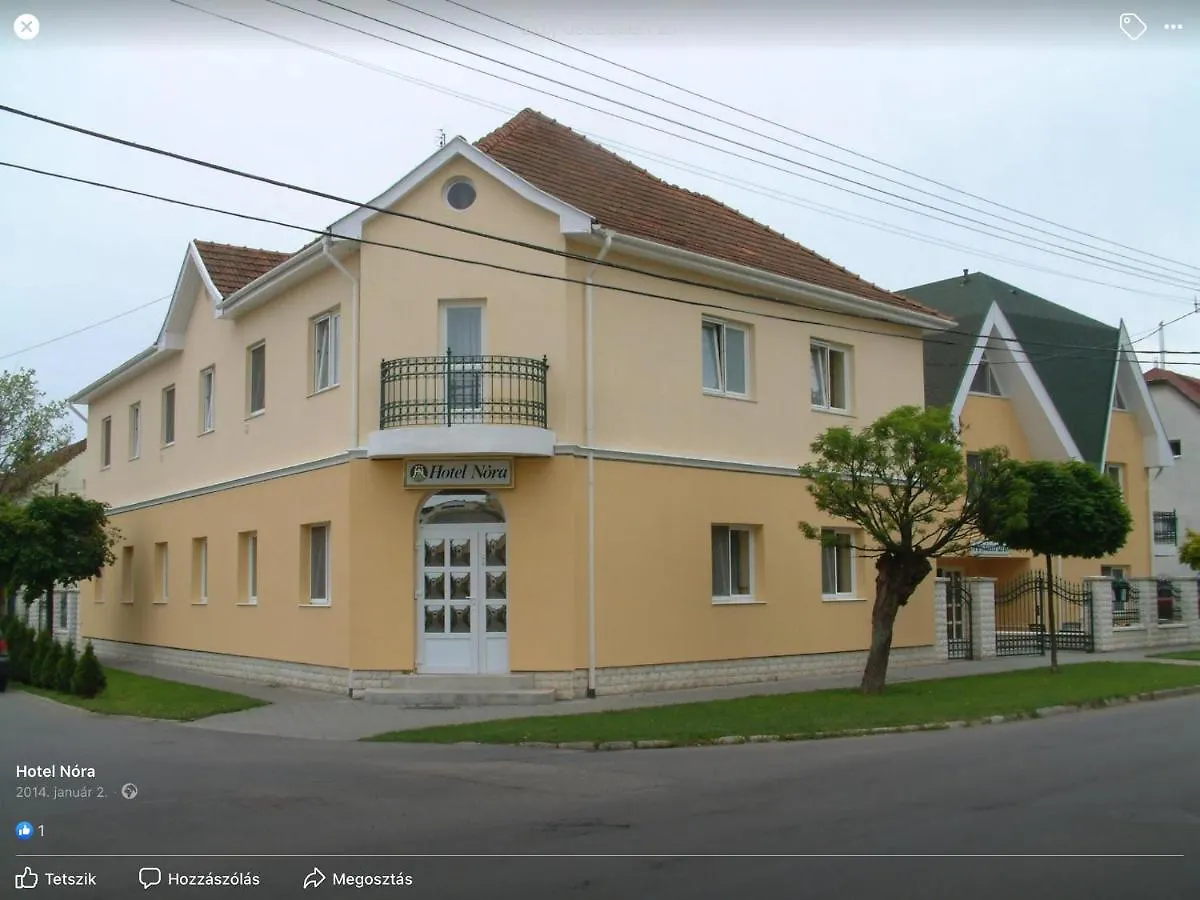 Nora Hotel Hajduszoboszlo 2*,