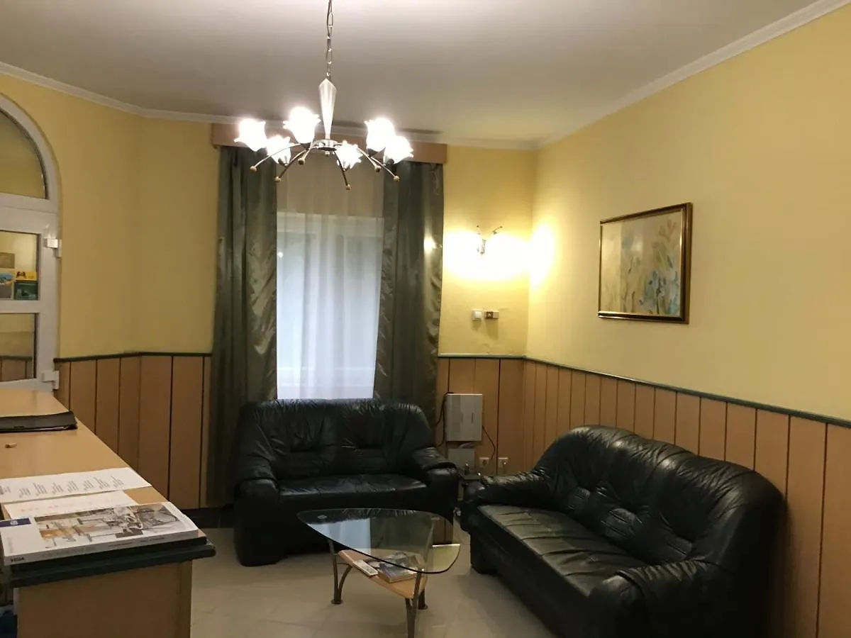 Nora Hotel 2*, Hajduszoboszlo