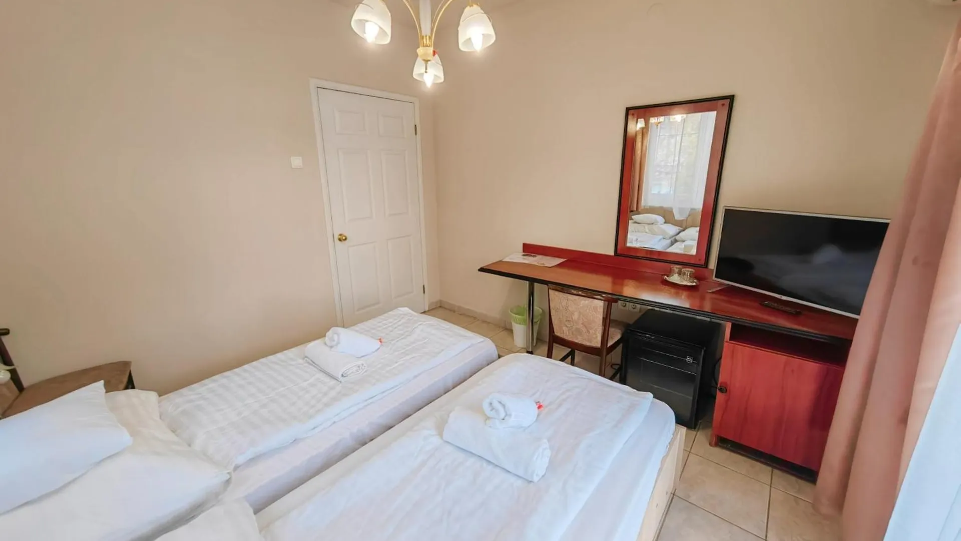 Nora Hotel 2*, Hajduszoboszlo Hungary