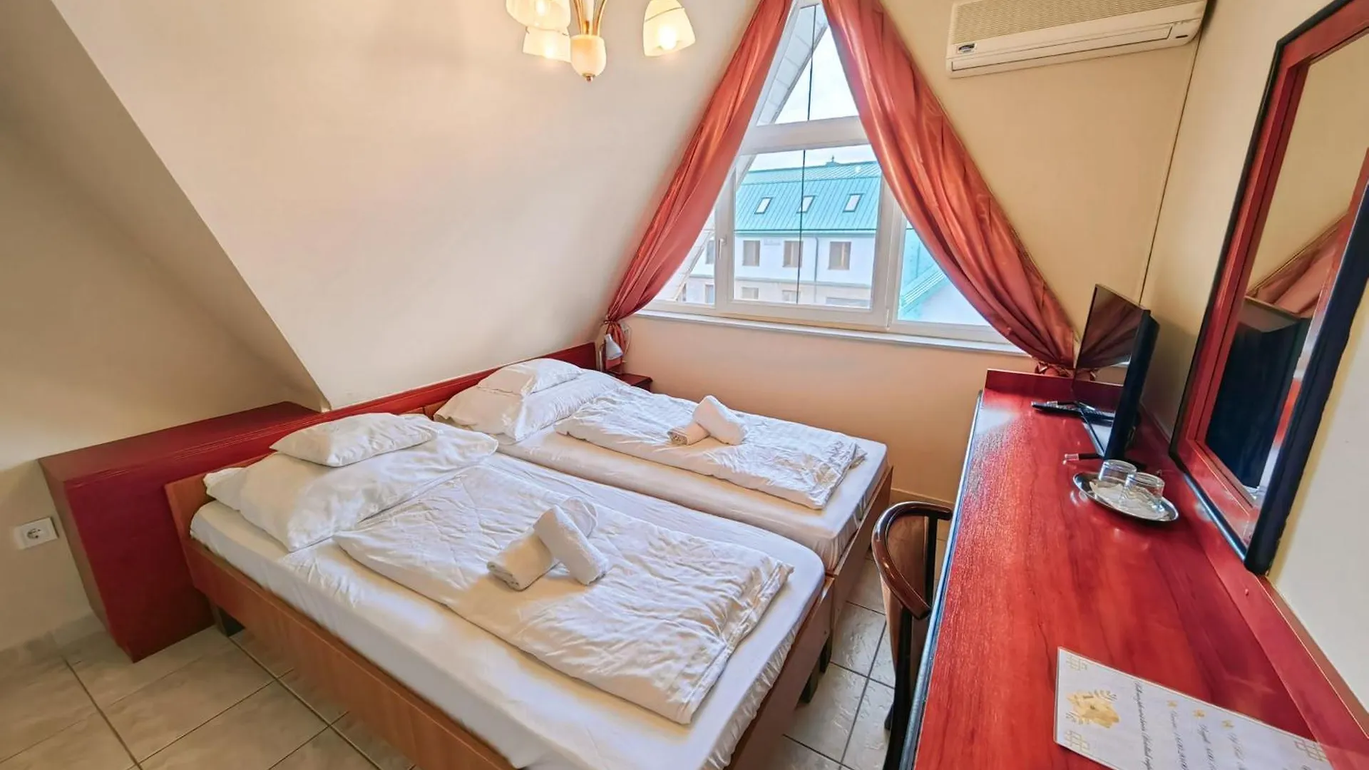 Nora Hotel Hajdúszoboszló
